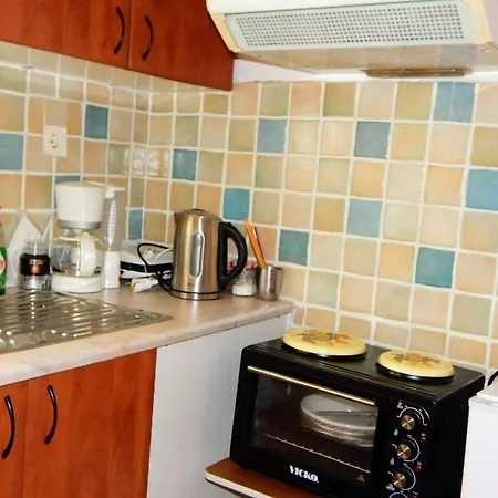 Small Country In Διαμέρισμα