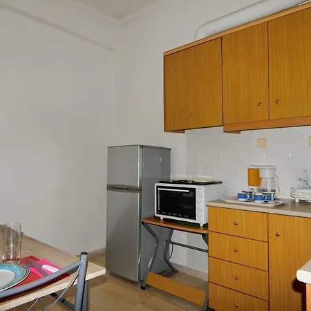 Small Country In Τρίπολη