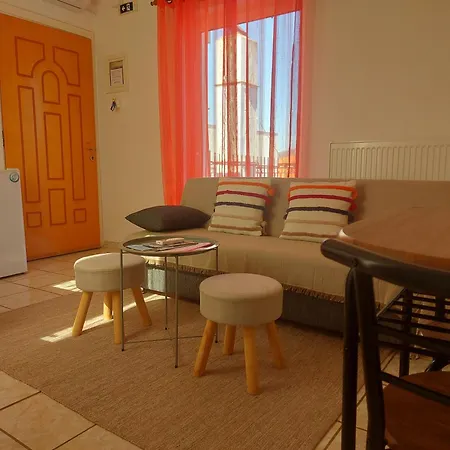 Small Country In Appartement