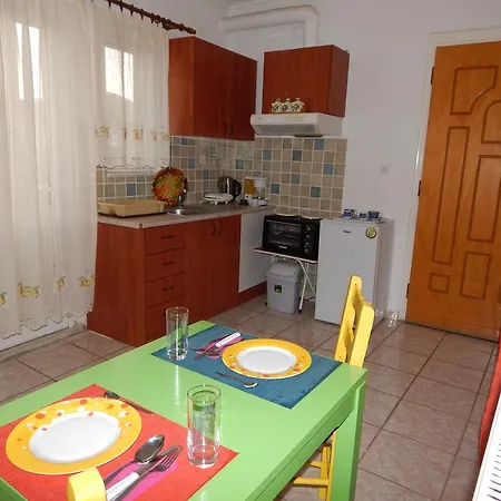 Small Country In Apartment Tripoli