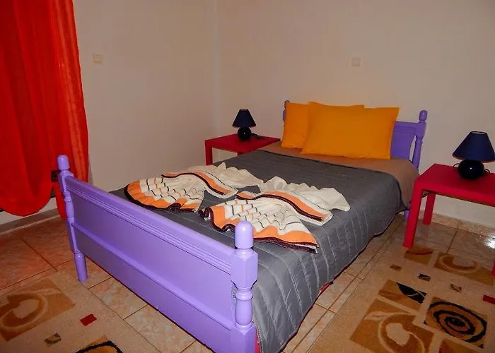 Small Country In Apartamento